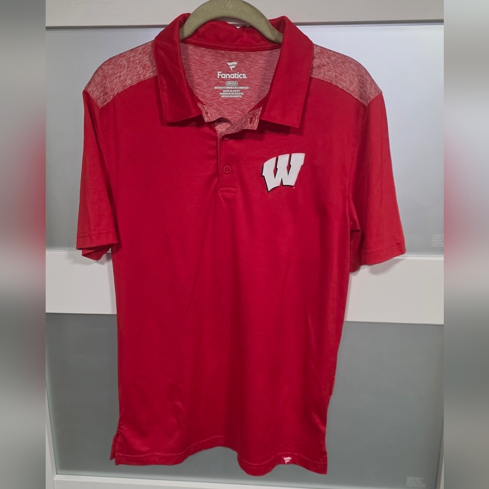 Fanatics Wisconsin Badgers Red Polo with Heathered Shoulder Panels